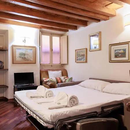 Apartament Santa Croce *